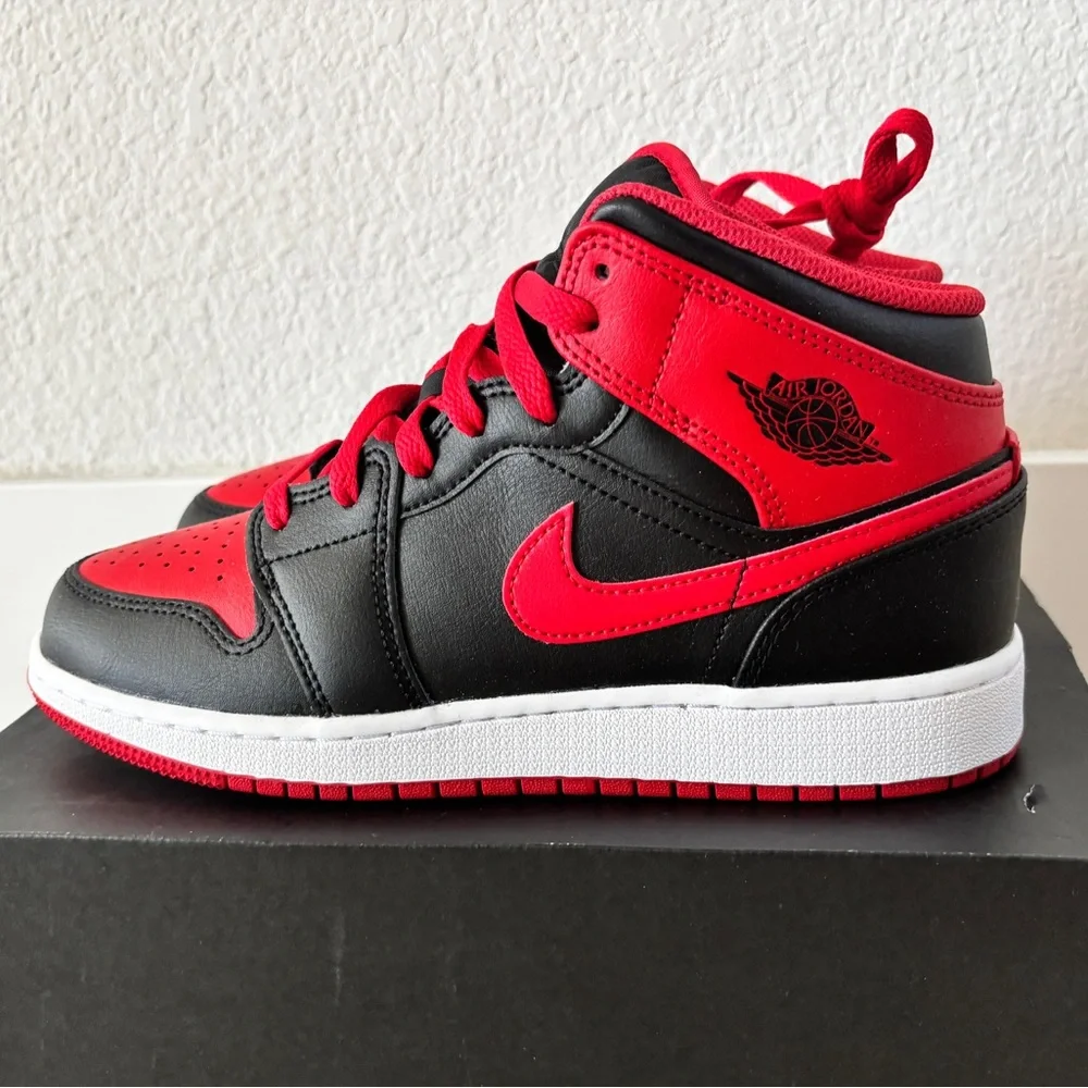 NEW Jordan 1 Mid - Black/Fire Red-White - Picture 2 of 13